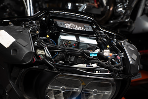 DAS Companies Harley-Davidson Custom Audio Sony XAV-AX7000 Plug & Play Bundle w/ Metra 95-9700 Dash Kit | '14 - '20